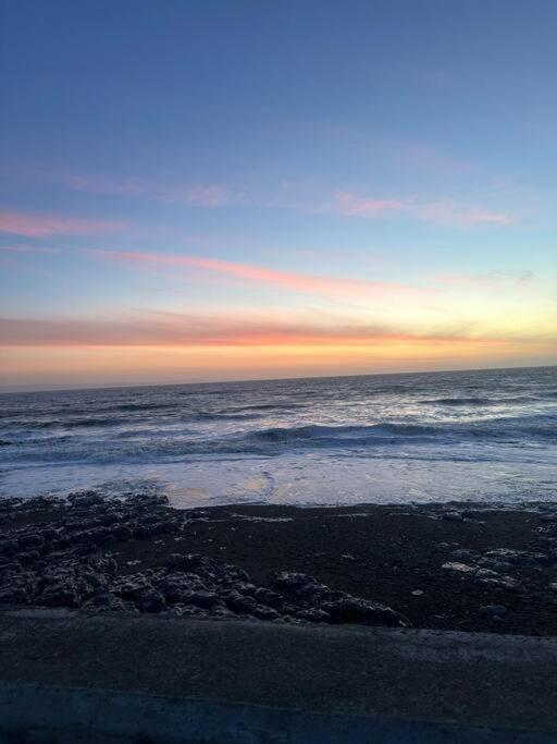 Cwtch By The Sea Apartamento Porthcawl Exterior foto